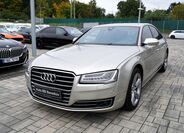 Audi A8 2