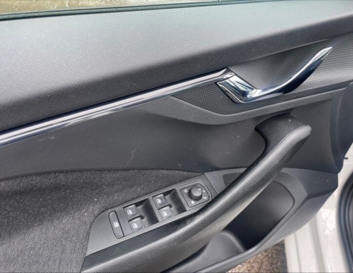 Škoda Scala Hatchback 1,5 l 110 kw