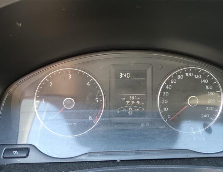 Volkswagen Transporter Skříň 2,0 l 75 kw