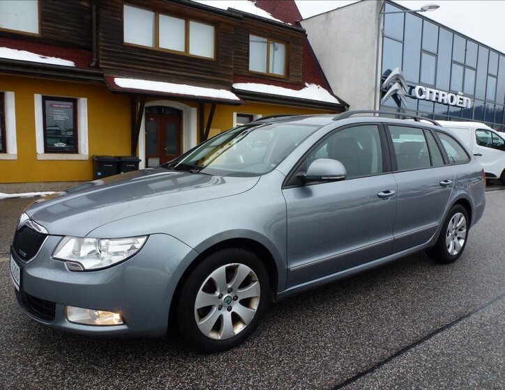 Škoda Superb Kombi 1,6 l 77 kw