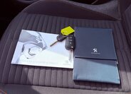 Peugeot 208 Hatchback 1,2 l 55 kw