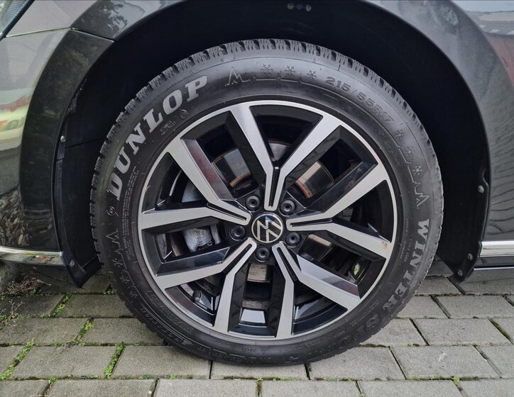 Volkswagen Passat 45