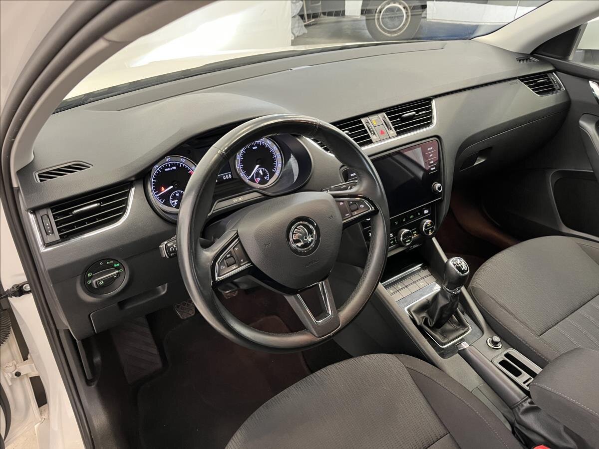 Škoda Octavia Liftback 1,5 l 110 kw