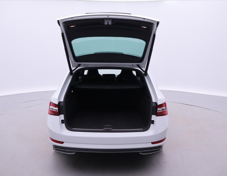 Škoda Superb Kombi 2,0 l 140 kw