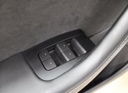 Tesla Model 3 Sedan / Limuzína 0,0 225 kw