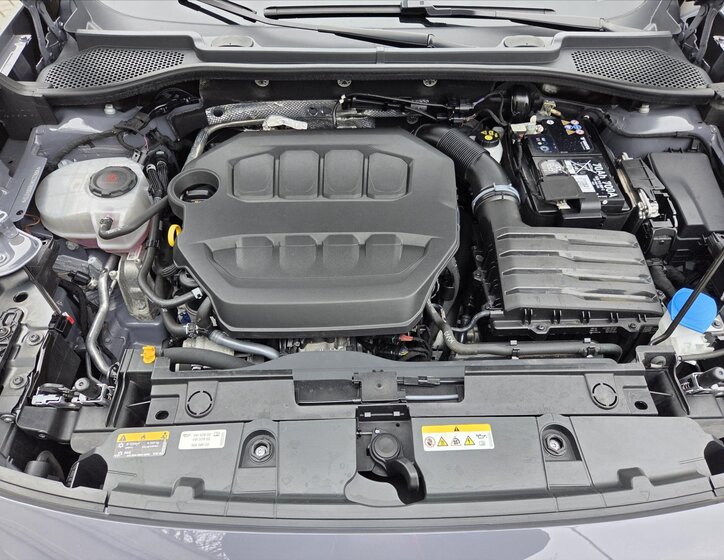 Cupra Formentor SUV / Terénní 2,0 l 140 kw