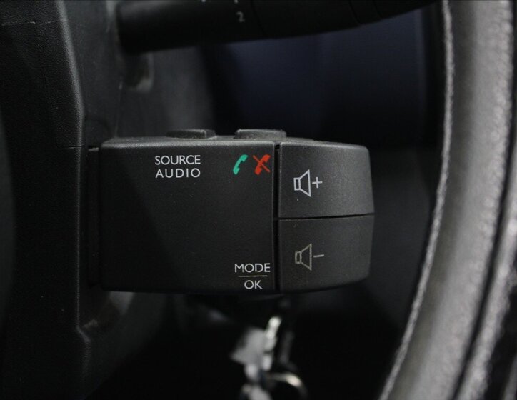 Opel Vivaro Skříň 1,6 l 70 kw