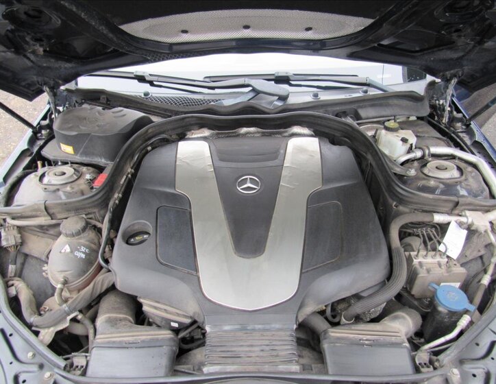 Mercedes-Benz Třídy E Sedan / Limuzína 3,0 l 190 kw
