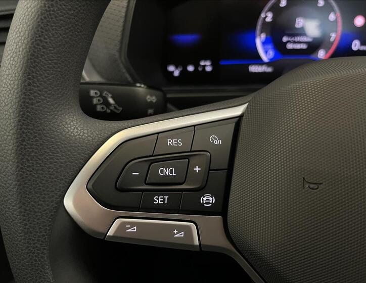 Volkswagen T-Cross 12