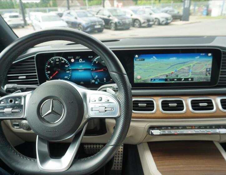 Mercedes-Benz GLS 15