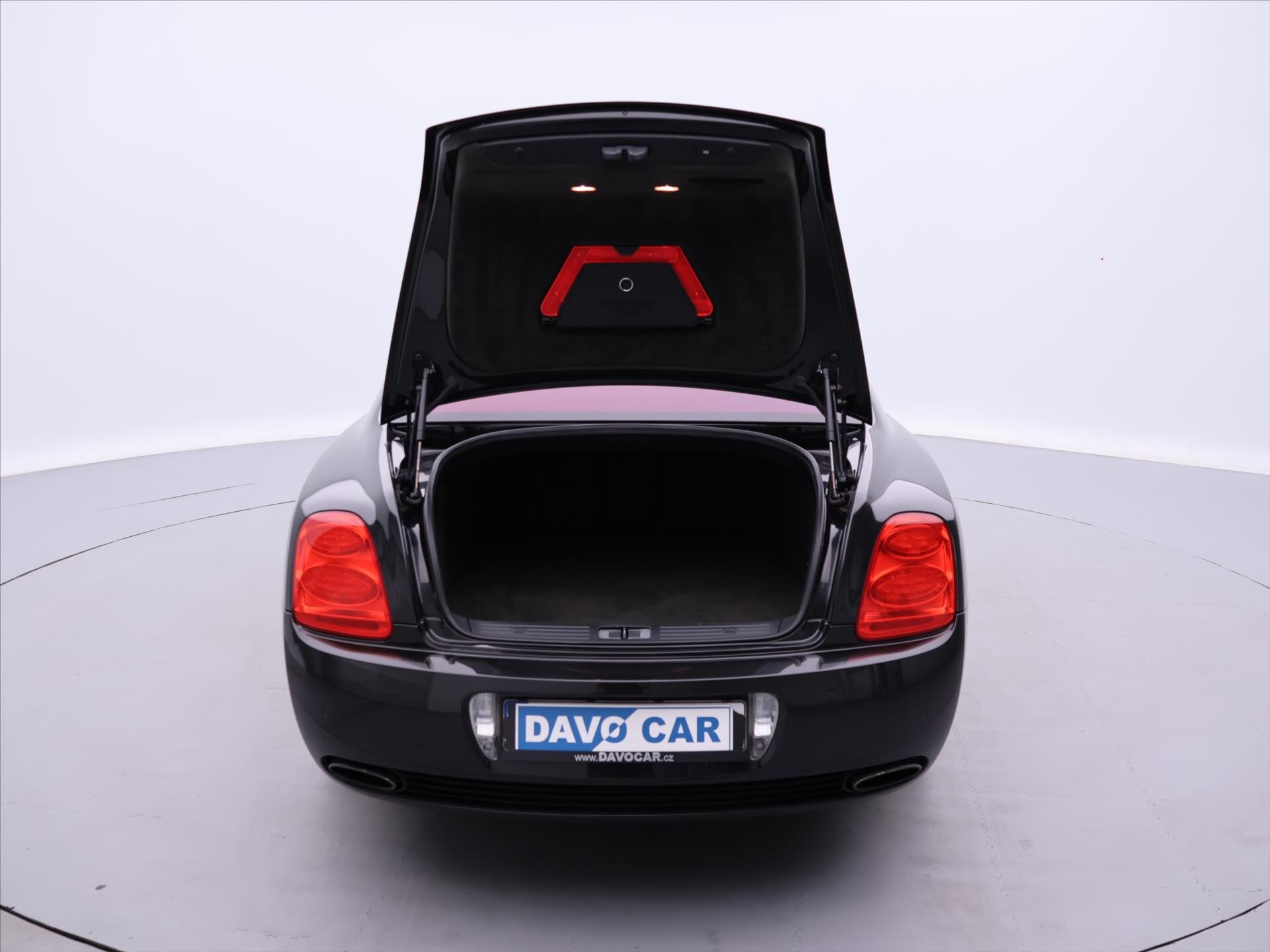 Bentley Continental Flying Spur Sedan / Limuzína 6,0 l 412 kw