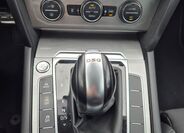 Volkswagen Passat 37