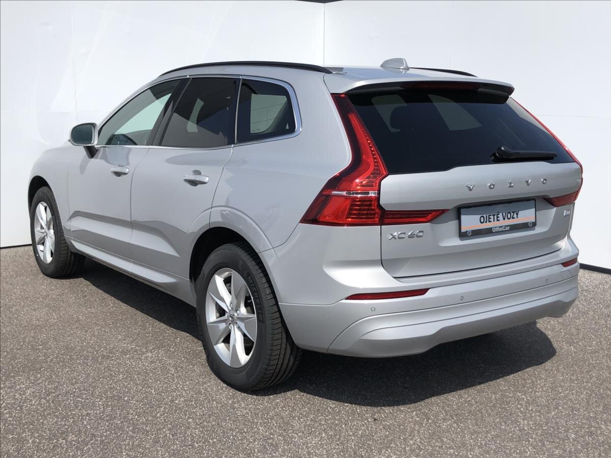 Volvo XC60 SUV / Terénní 2,0 l 145 kw