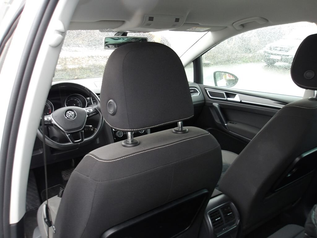 Volkswagen Touran Kombi 2,0 l 110 kw