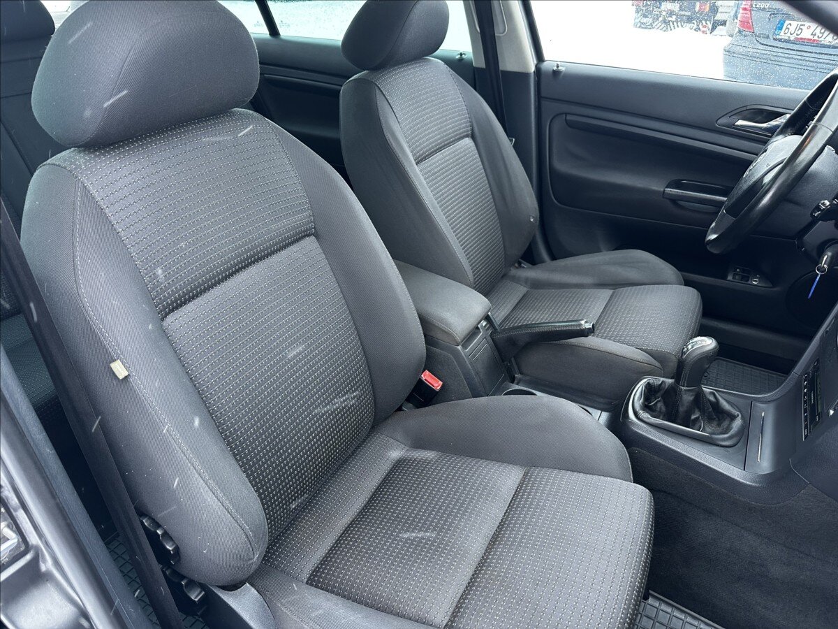 Škoda Superb Sedan 2,0 l 103 kw