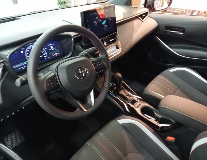 Toyota Corolla Sedan / Limuzína 1,8 l 72 kw