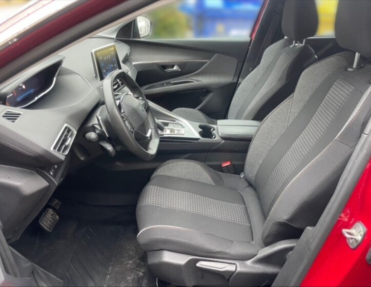 Peugeot 5008 7