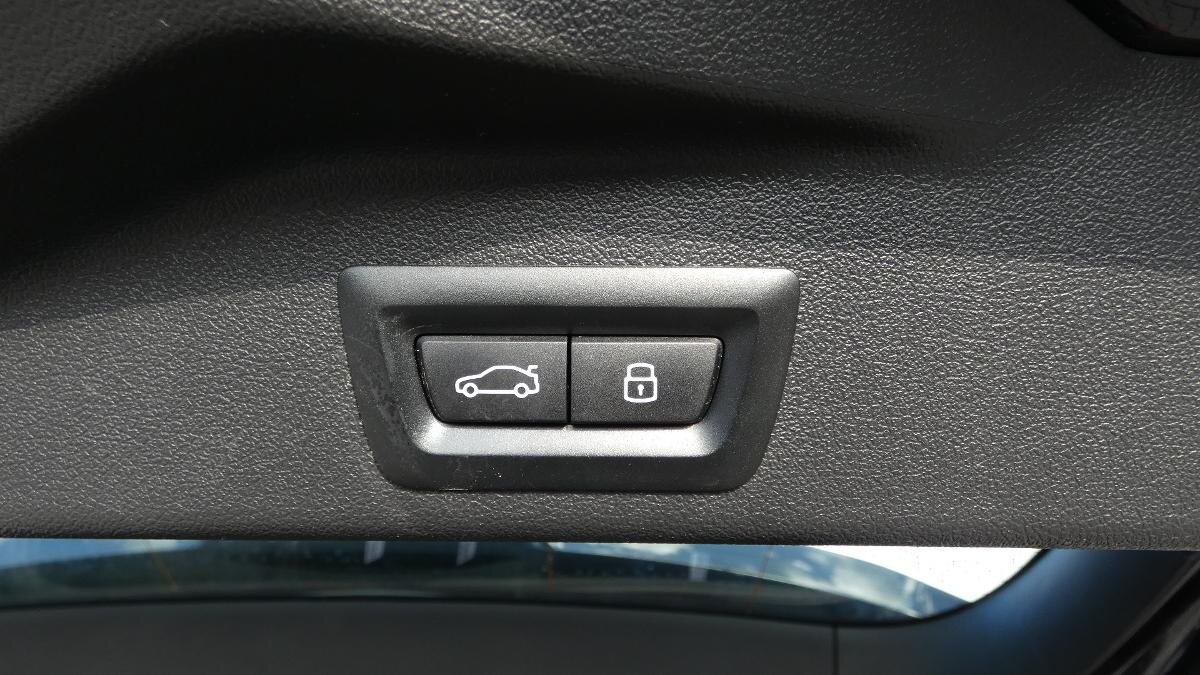 BMW X5 SUV / Terénní 3,0 l 210 kw