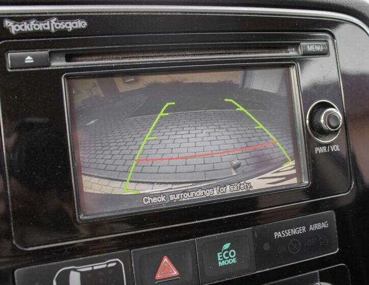 Mitsubishi Outlander SUV / Terénní 2,3 l 110 kw