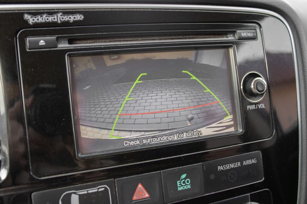 Mitsubishi Outlander SUV / Terénní 2,3 l 110 kw