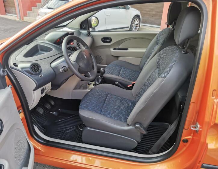 Renault Twingo 9