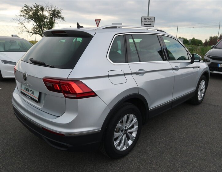 Volkswagen Tiguan Kombi 1,5 l 110 kw