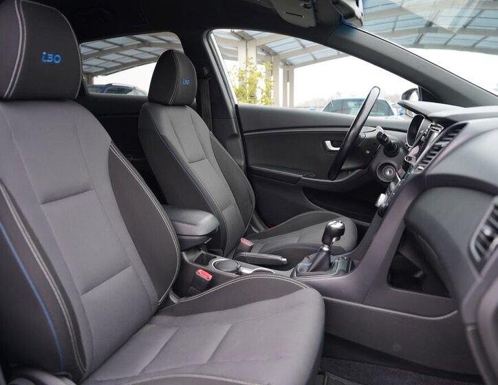 Hyundai i30 Kombi 1,6 l 99 kw