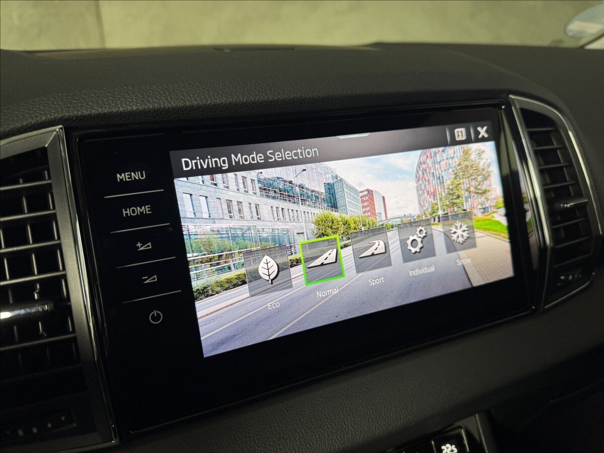 Škoda Karoq SUV 2,0 l 110 kw