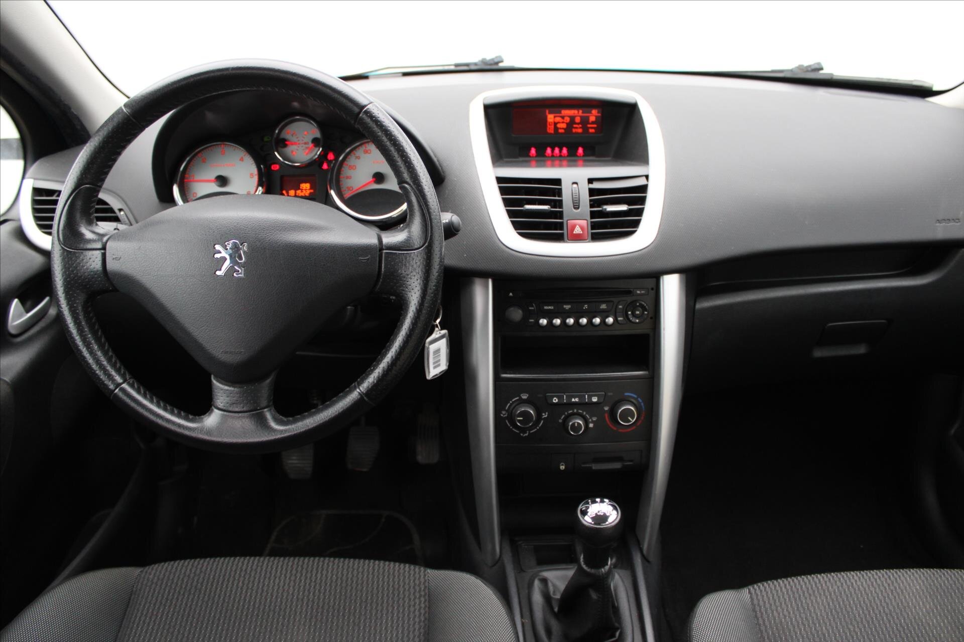Peugeot 207 Kombi 1,6 l 68 kw
