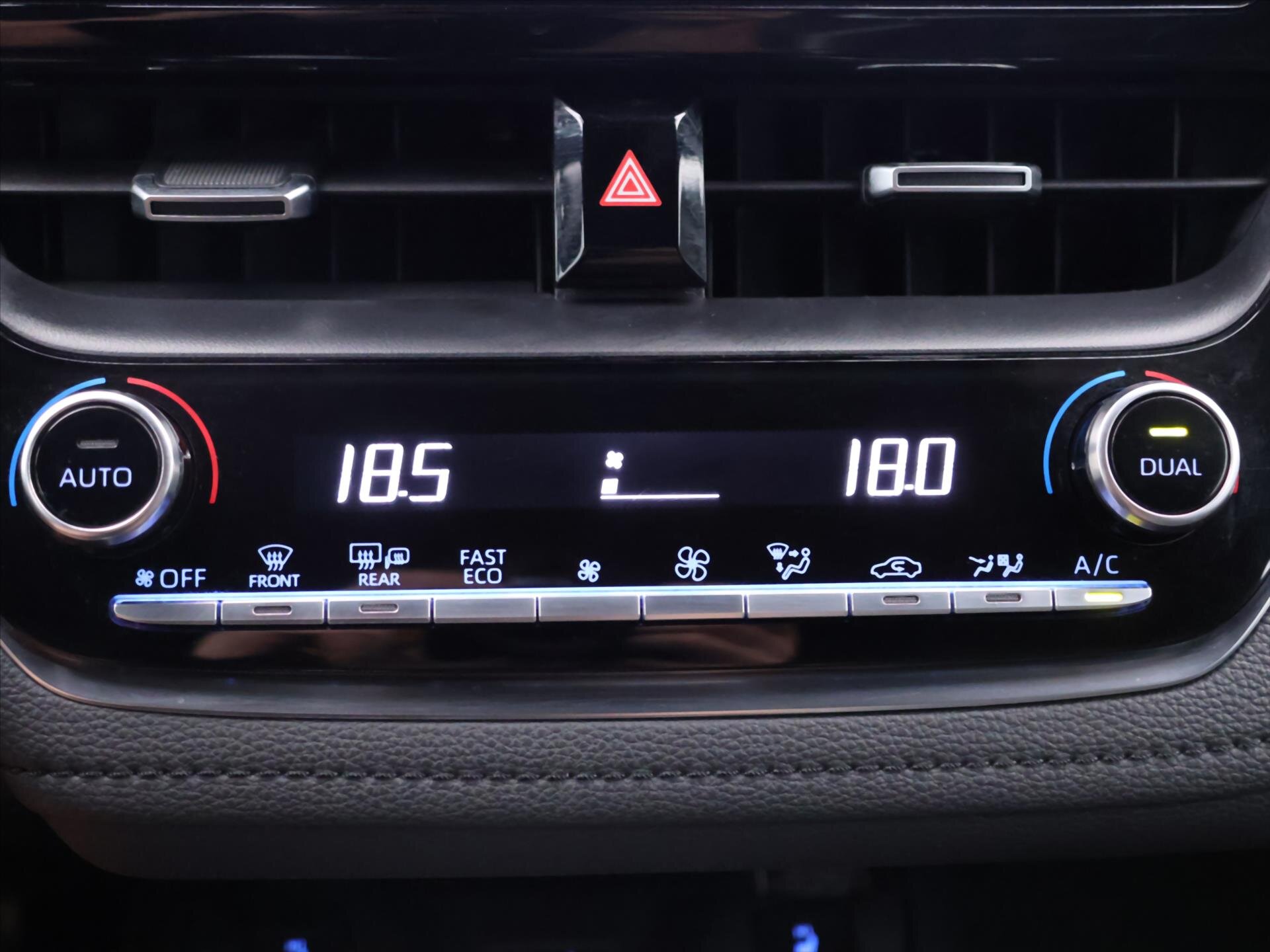 Toyota Corolla Sedan 1,8 l 72 kw