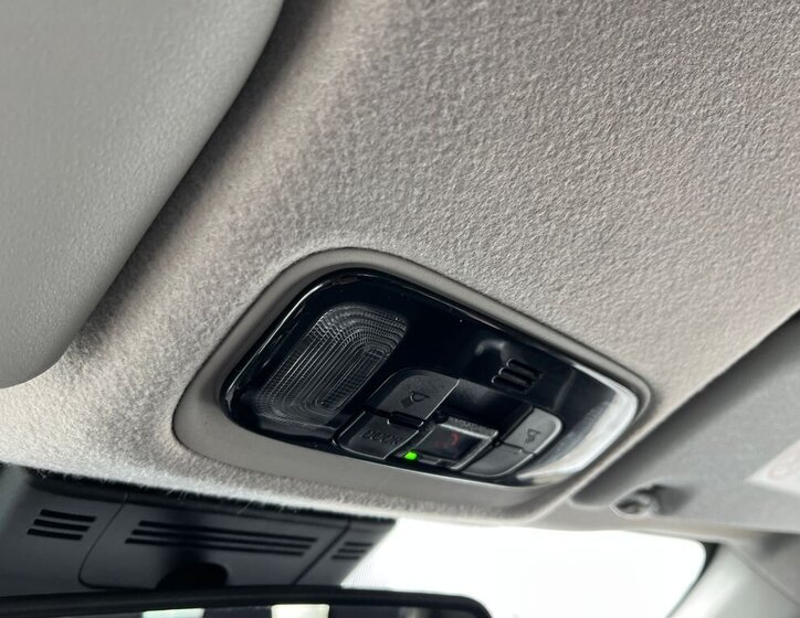 Toyota Yaris Cross SUV 1,5 l 68 kw