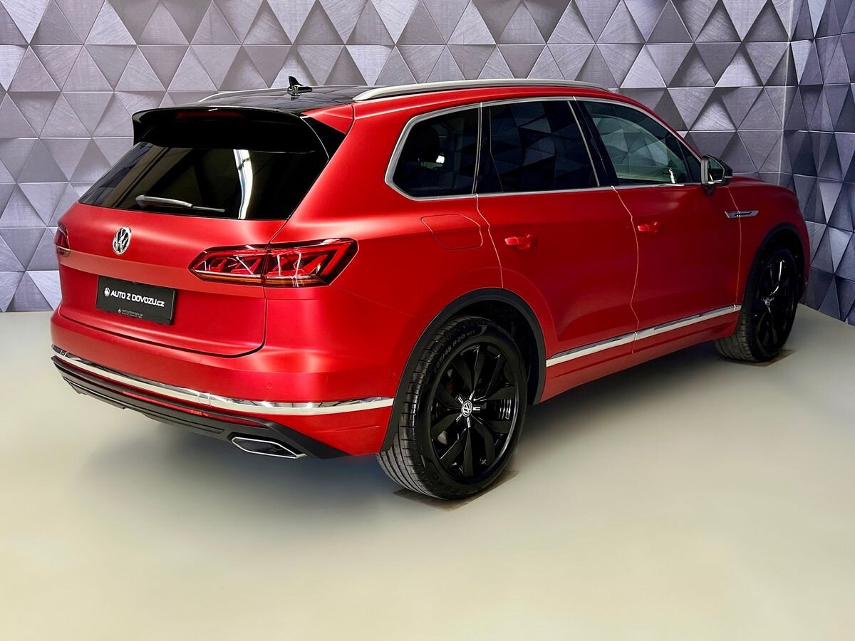 Volkswagen Touareg SUV / Terénní 3,0 l 210 kw