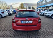 Škoda Rapid Hatchback 999,0 70 kw