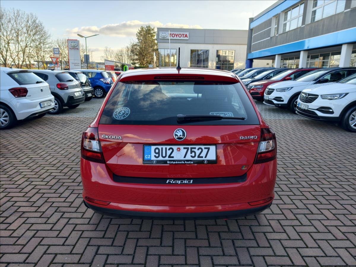 Škoda Rapid Hatchback 999,0 70 kw