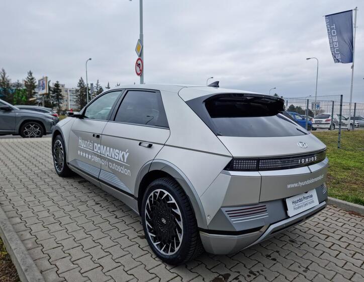 Hyundai Ioniq 5 4