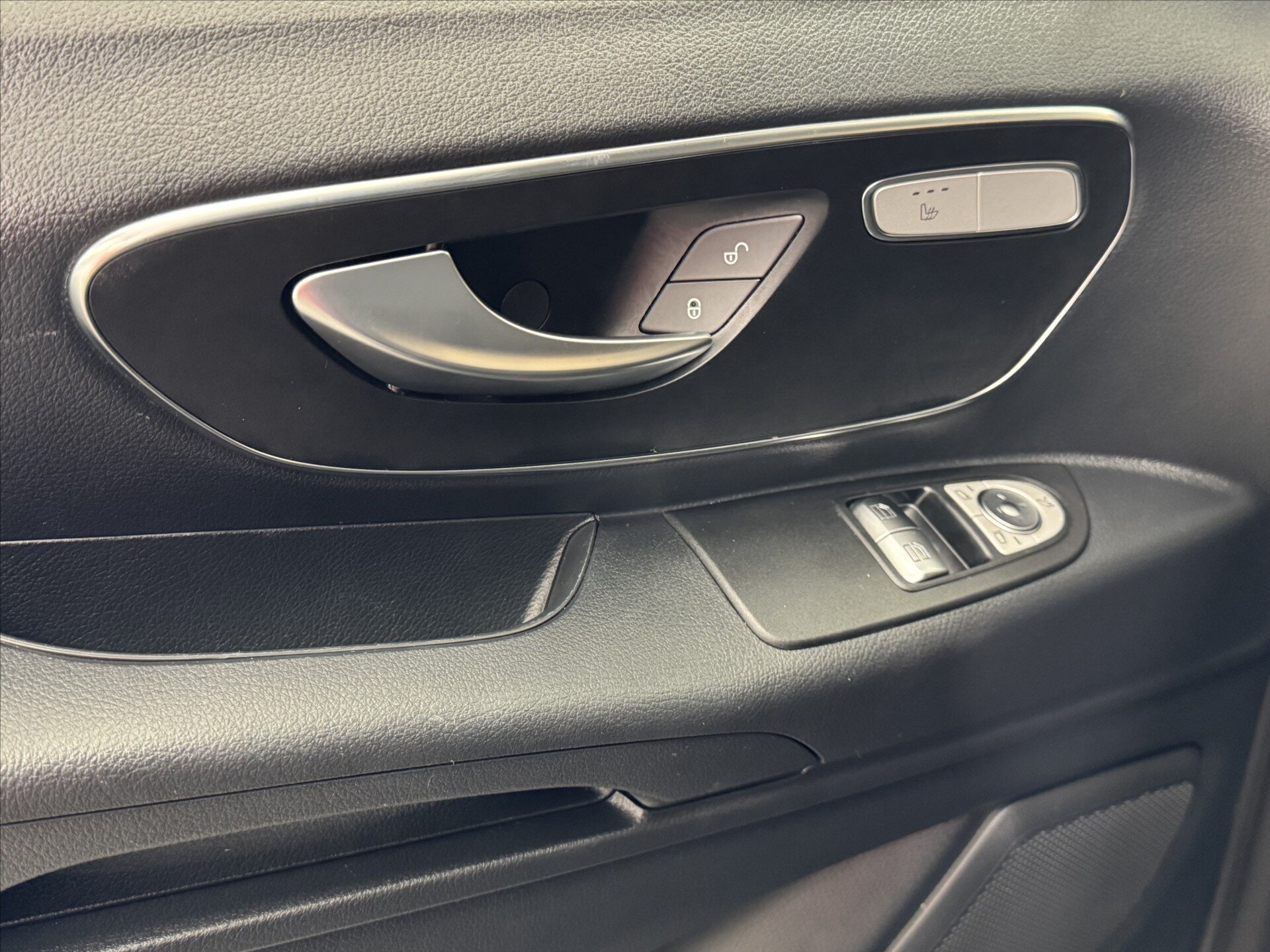 Mercedes-Benz Vito MPV 2,0 l 140 kw