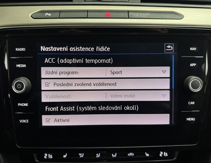 Volkswagen Passat Kombi 2,0 l 110 kw