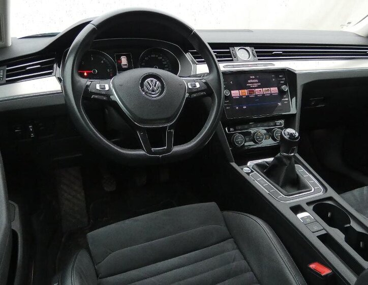 Volkswagen Passat 5