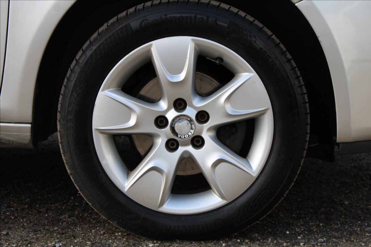 Škoda Roomster MPV 1,4 l 63 kw