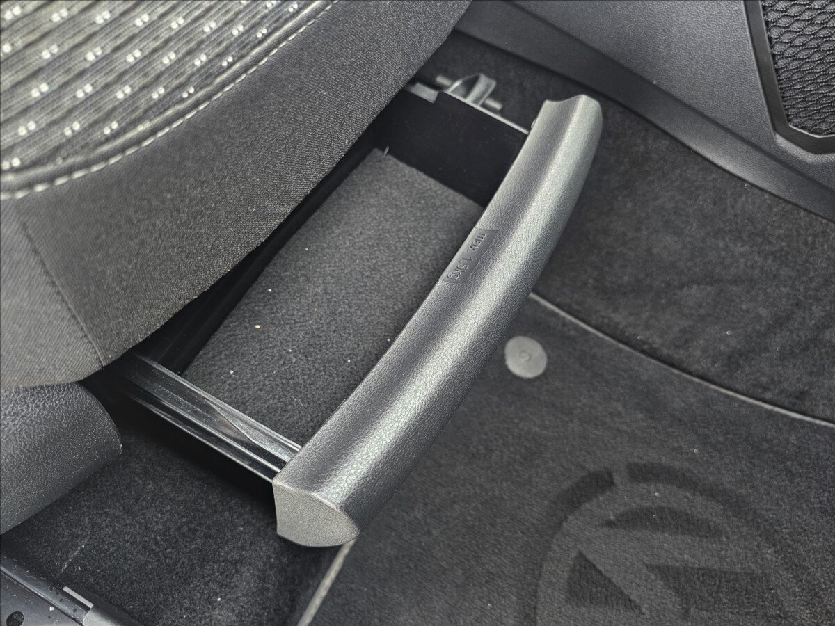 Volkswagen Touran Kombi 2,0 l 110 kw