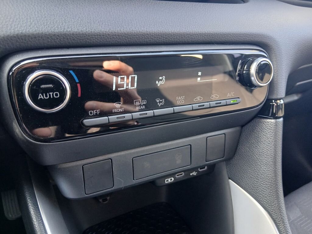 Toyota Yaris Hatchback 1,5 l 68 kw