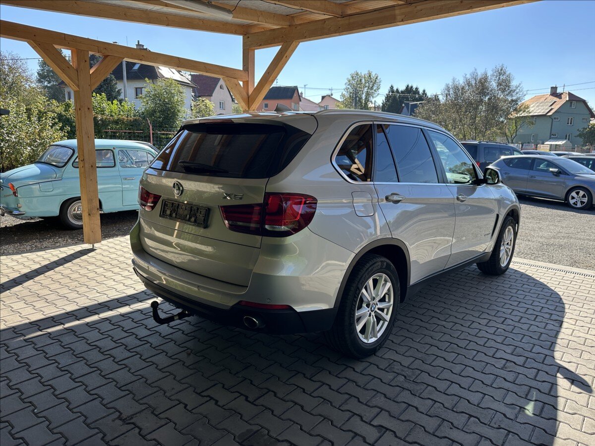 BMW X5 SUV 2,0 l 160 kw