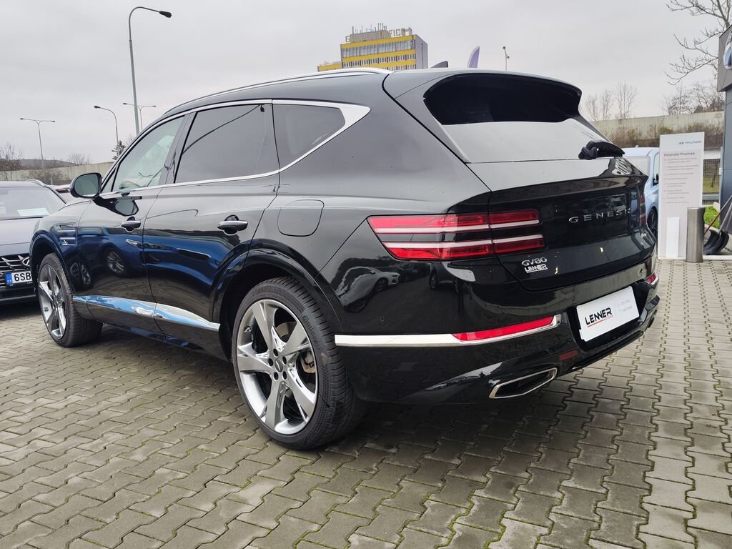 Ostatní Ostatní SUV 3,5 l 279 kw