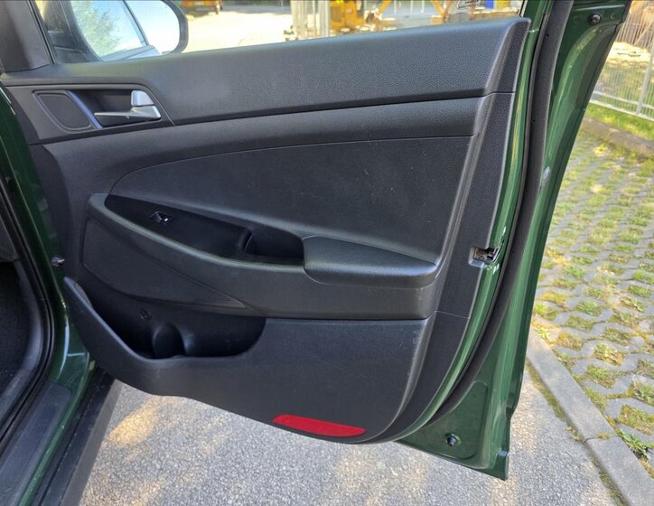 Hyundai Tucson SUV / Terénní 2,0 l 100 kw