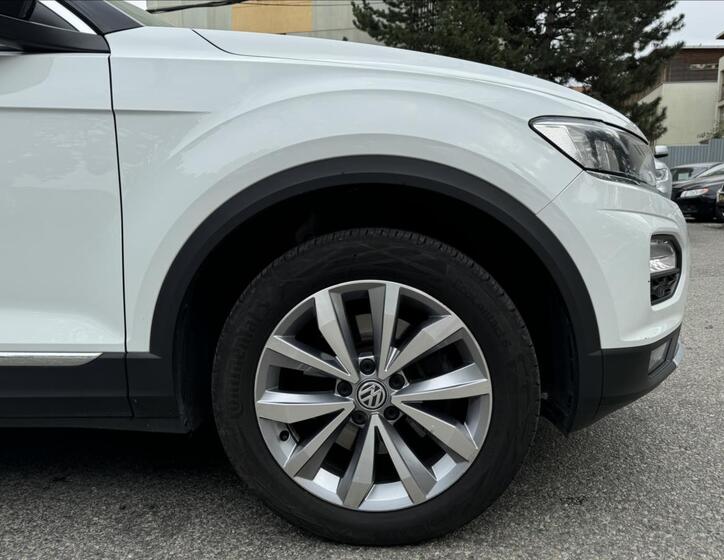 Volkswagen T-Roc 18