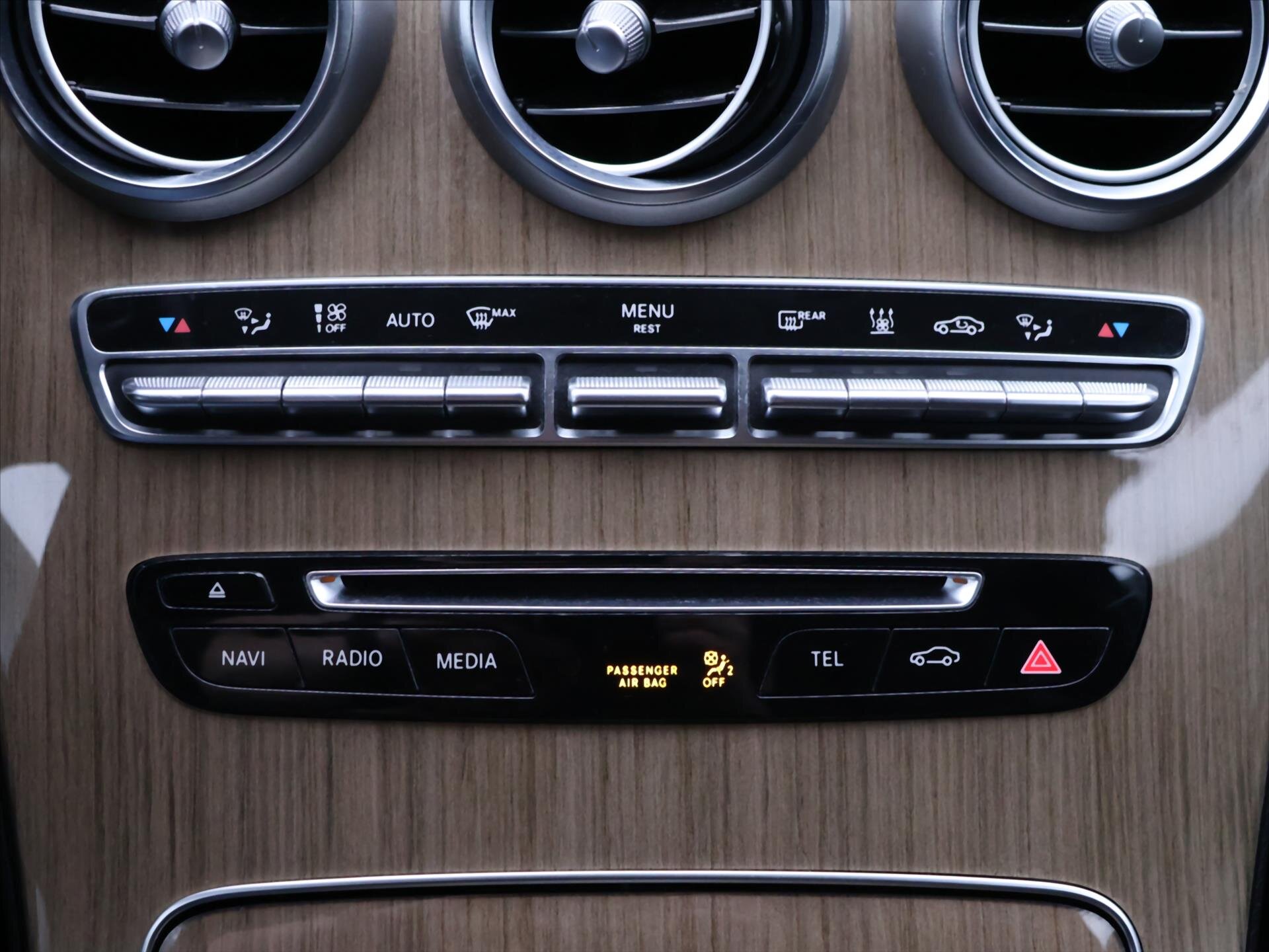 Mercedes-Benz Třídy C Kombi 2,1 l 150 kw