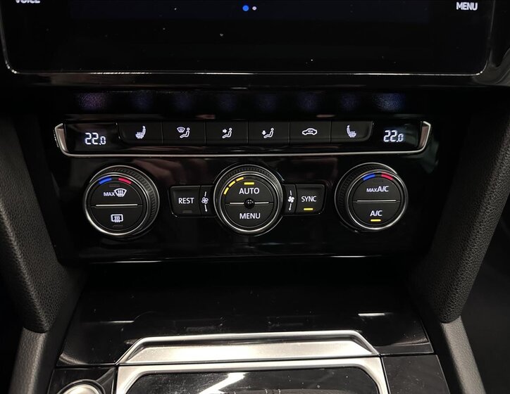 Volkswagen Passat Sedan 2,0 l 162 kw