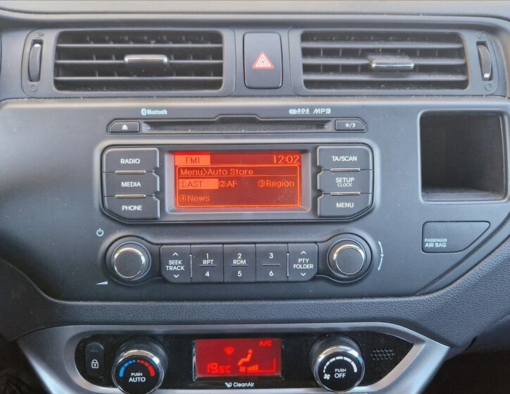 KIA Rio Hatchback 1,2 l 63 kw