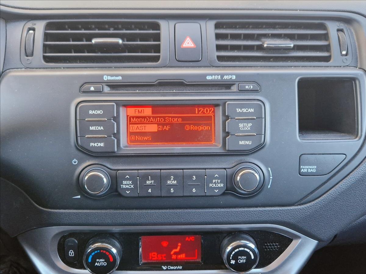 KIA Rio Hatchback 1,2 l 63 kw