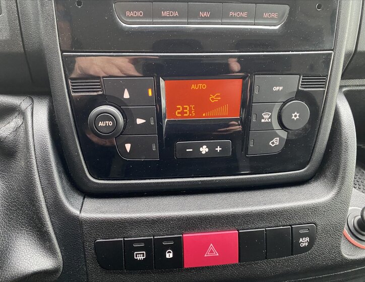 Citroën Jumper Skříň 2,2 l 110 kw